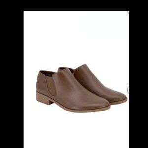 Kensie Women’s Short Boots Brown Size 8 NWB Ankle Booties - A106